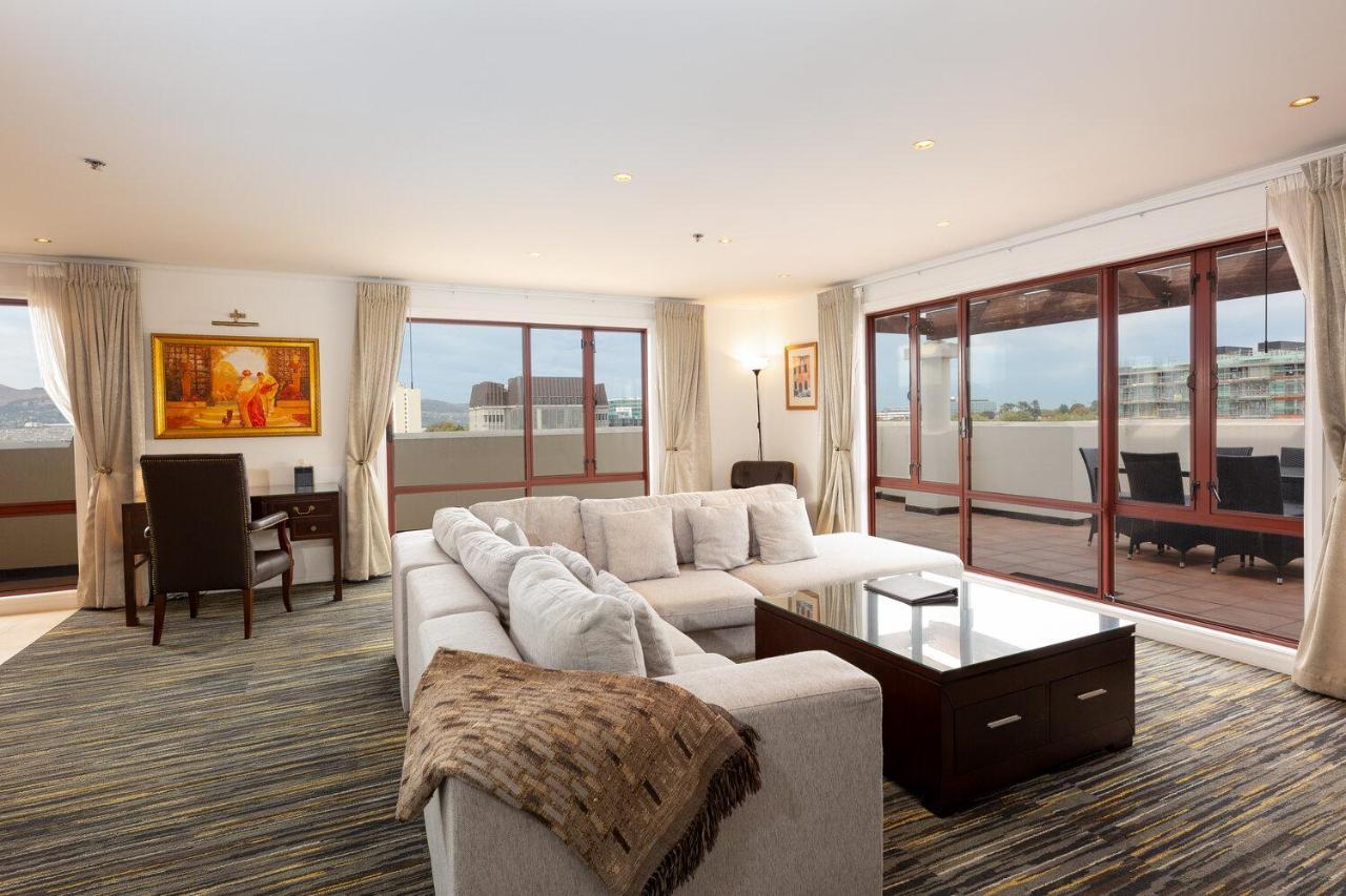 Fino Hotel & Suites Крайстчёрч Экстерьер фото