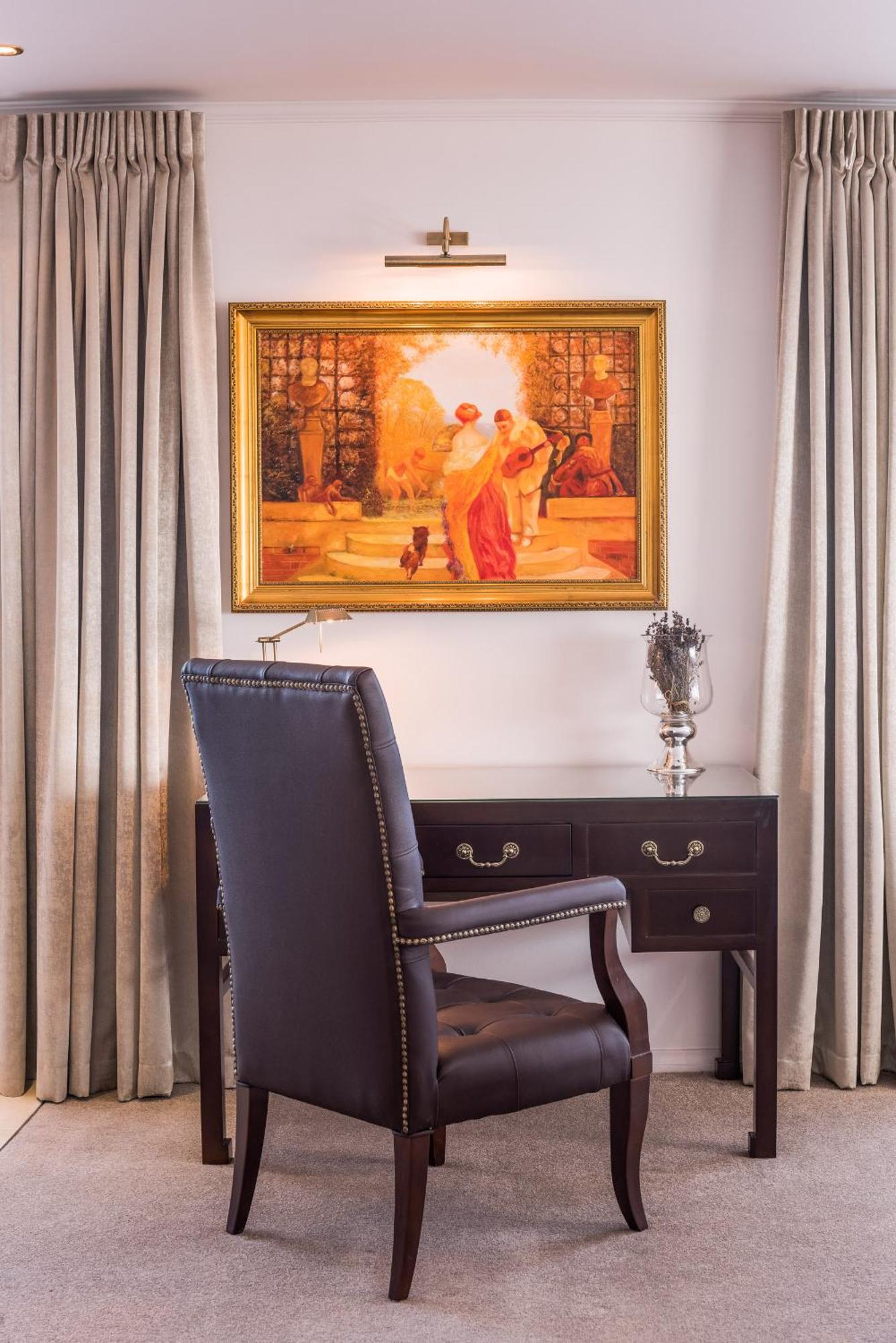 Fino Hotel & Suites Крайстчёрч Экстерьер фото
