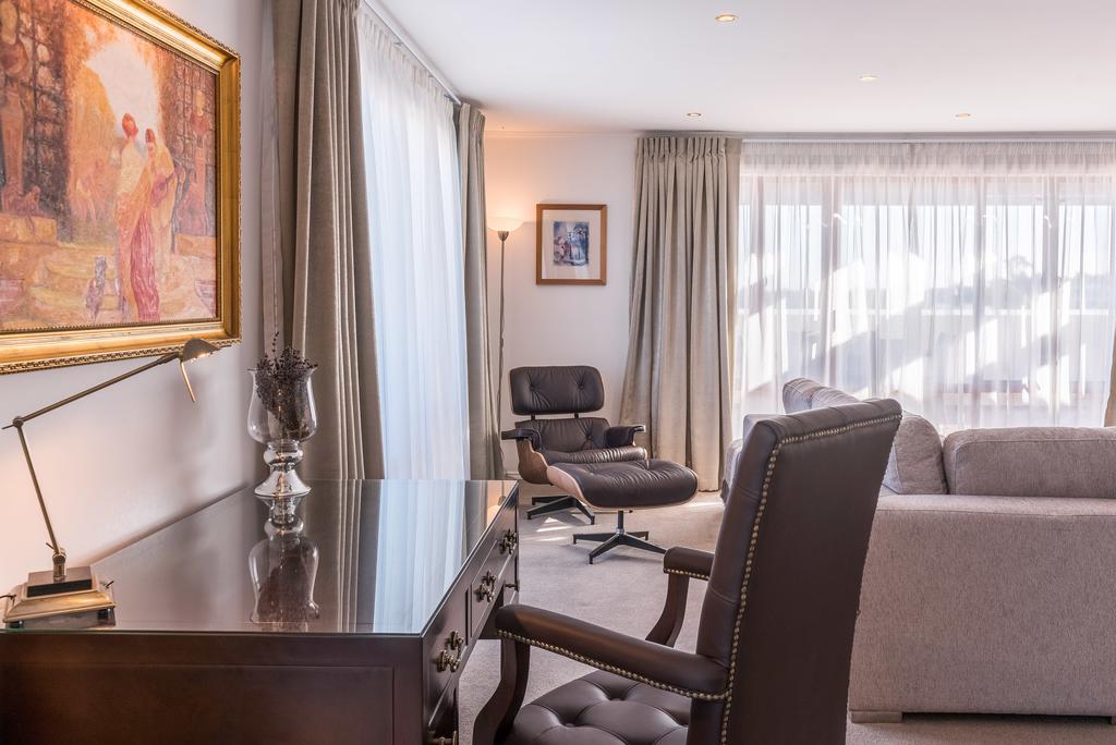 Fino Hotel & Suites Крайстчёрч Экстерьер фото