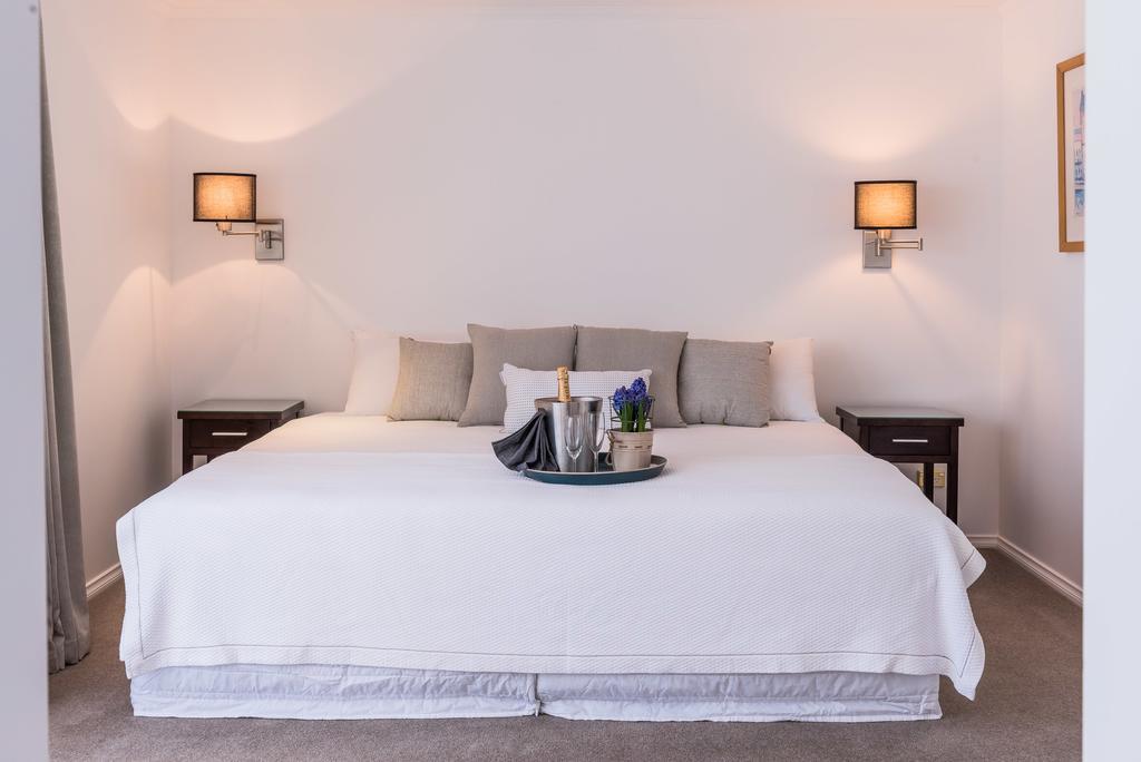 Fino Hotel & Suites Крайстчёрч Экстерьер фото
