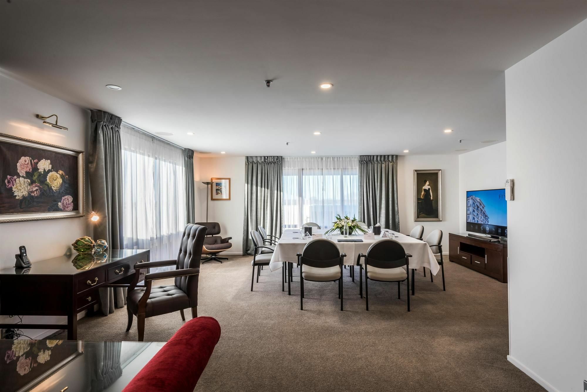 Fino Hotel & Suites Крайстчёрч Экстерьер фото