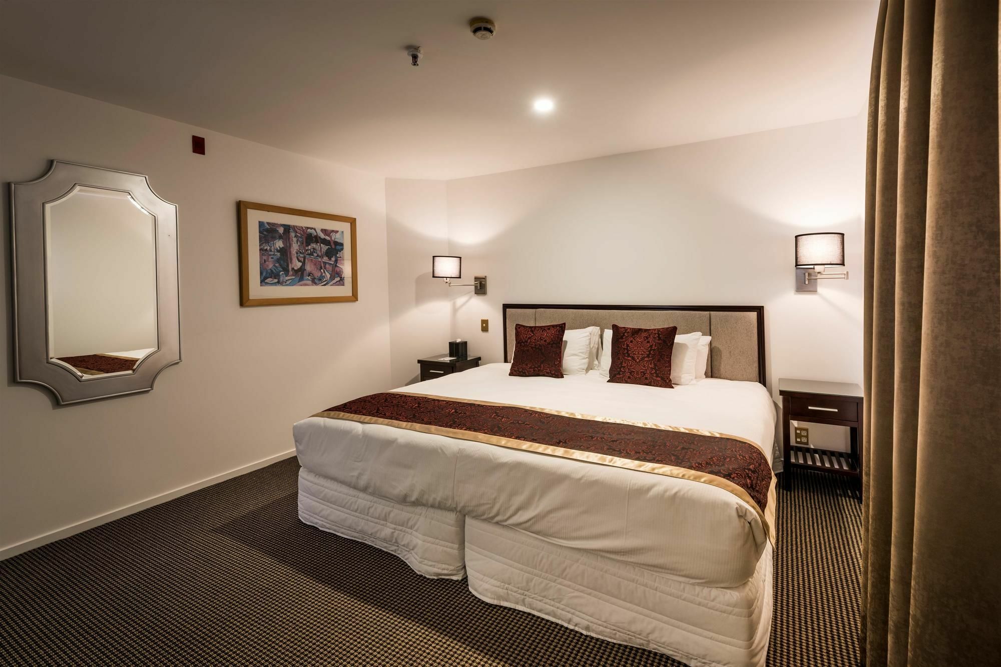 Fino Hotel & Suites Крайстчёрч Экстерьер фото